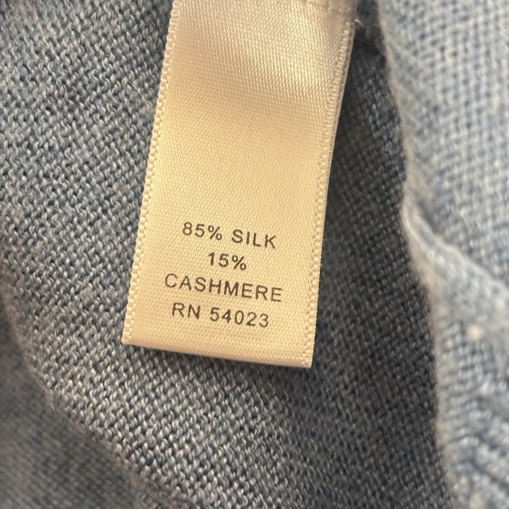 Banana Republic V-Neck Sweater Mens Tall XL Blue Silk Cashmere Pullover Luxury - Picture 4 of 9